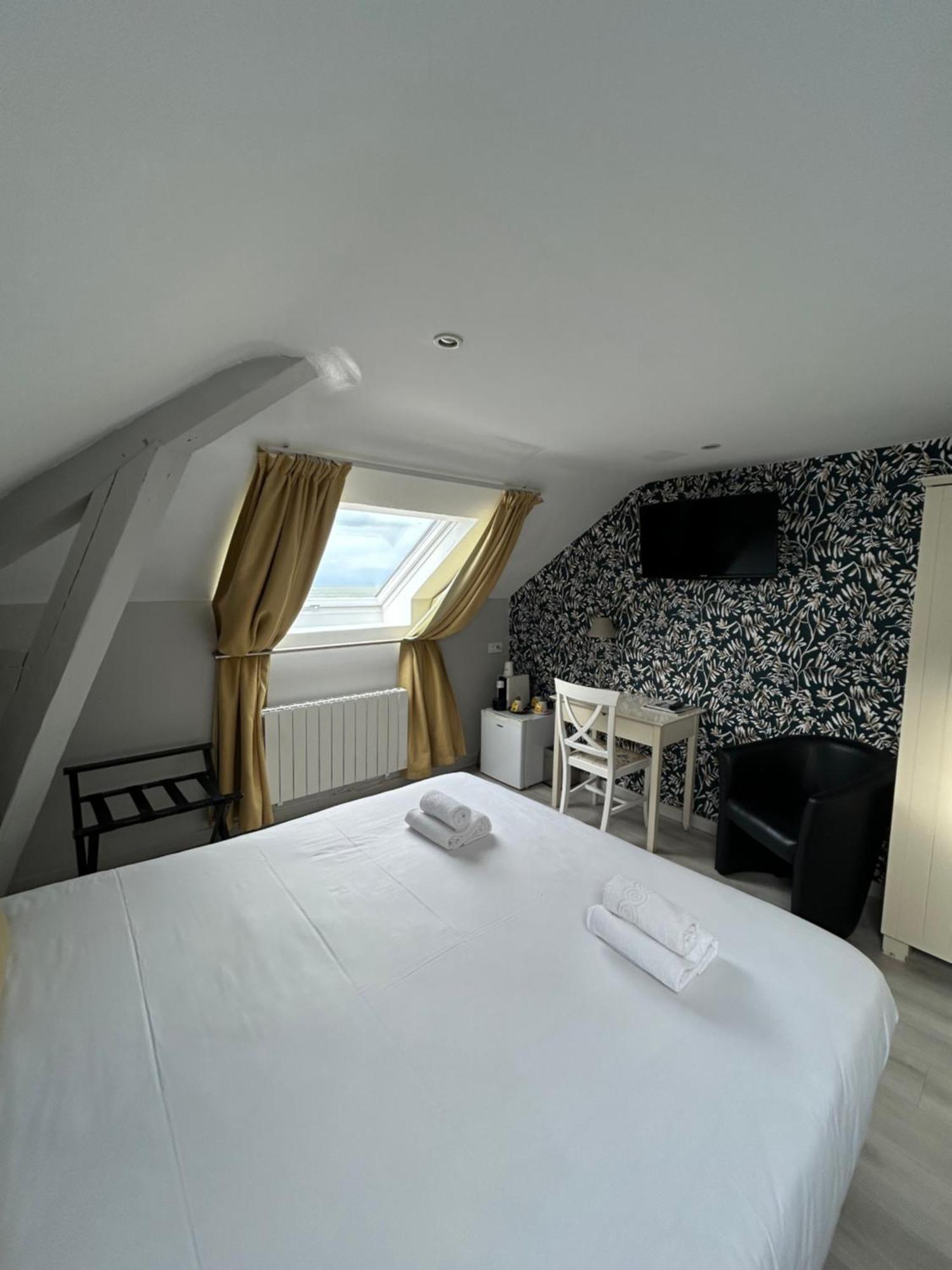 Hotel Les Embruns à Trouville-sur-Mer Extérieur photo