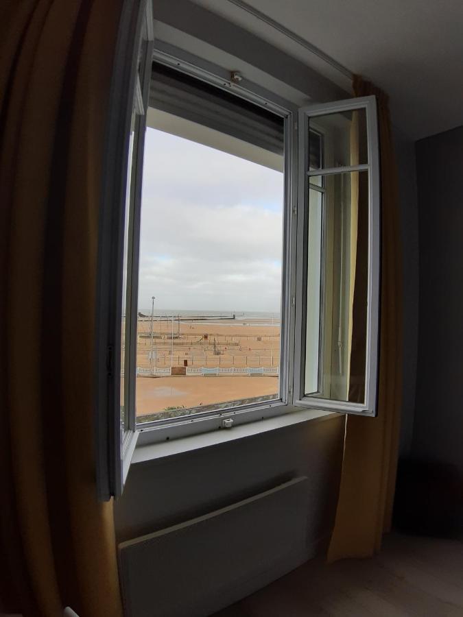 Hotel Les Embruns à Trouville-sur-Mer Extérieur photo